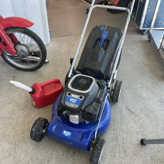Victa V127 petrol mower - works well