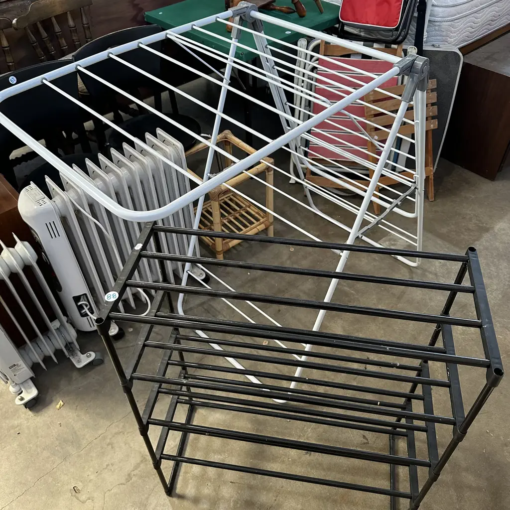 clothes horse and shoe rack Image 1++