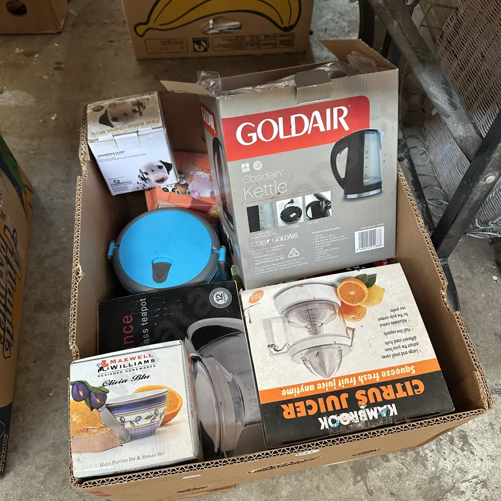 Boxes items including new kettle. Image 1++