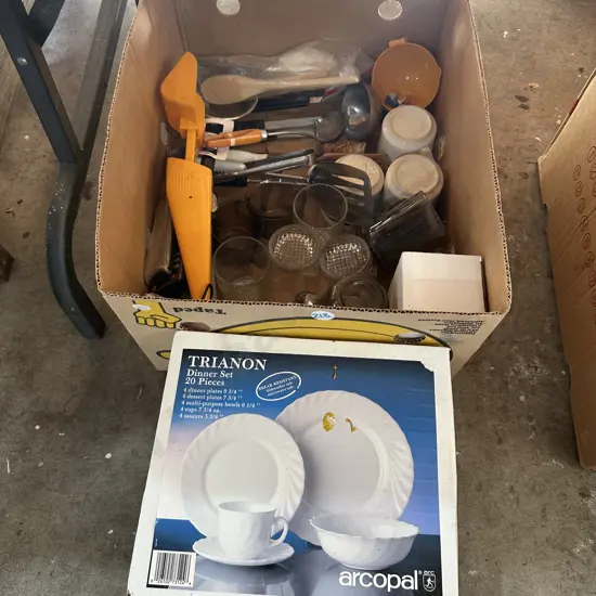 Utensils, dinner set and cups etc.