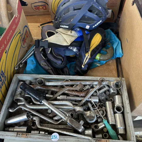 Sockets and dive gear.