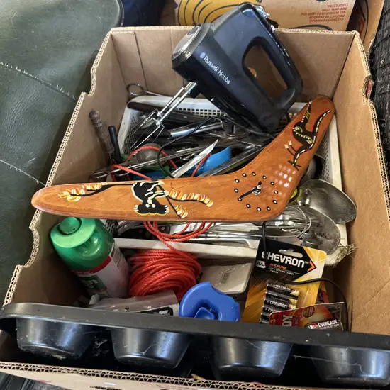 Cutlery, utensils, hand mixer etc.