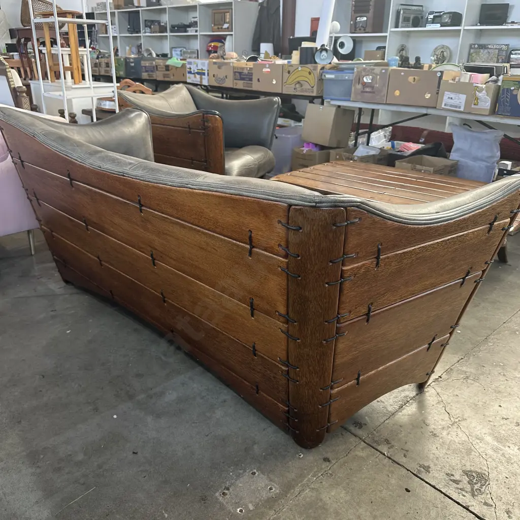 The matching Pacific Island sofa Image 1++