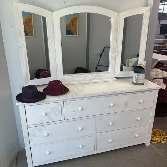 Large dressing table with 3 way mirror  (some draw runners are sticking)