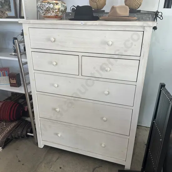 Scotch chest drawers (some rollers are a bit stiff)