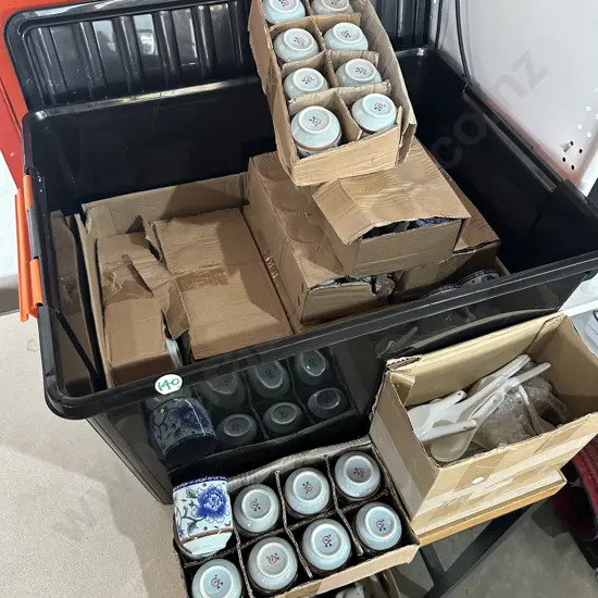 Bin lot of new oriental cups & spoons