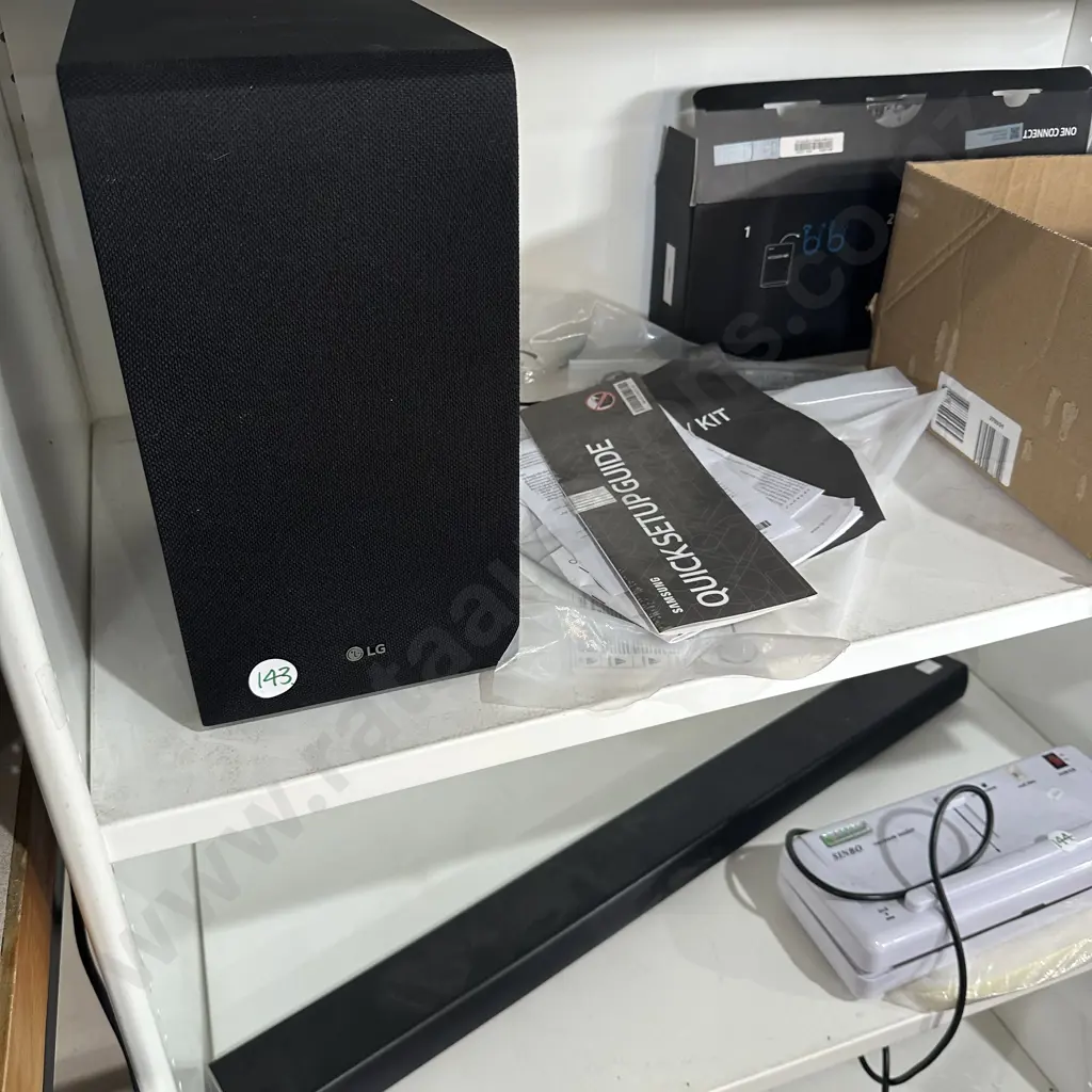 LG surround sound Image 1++