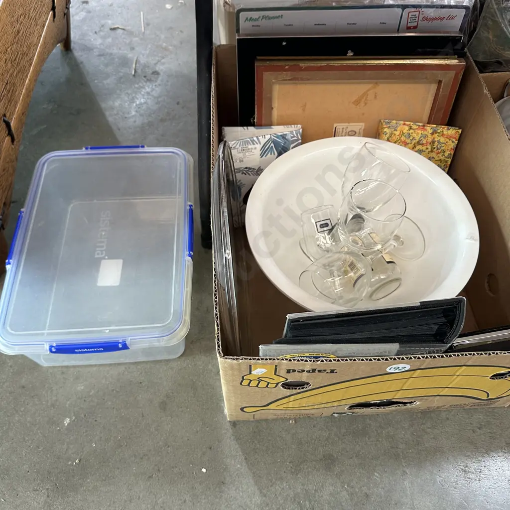 Box including picture frames and Sistema etc. Image 1++