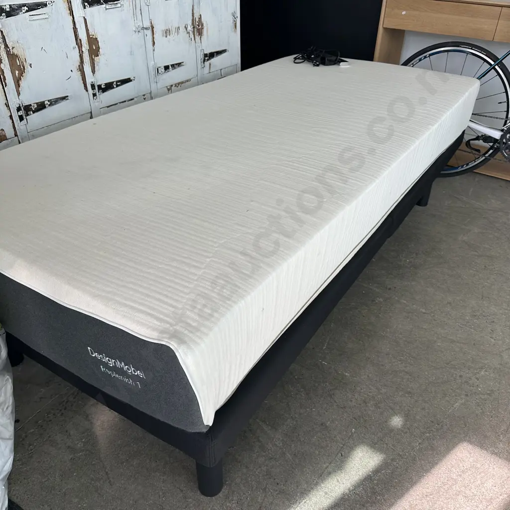 DesignMobel electric bed Image 1++