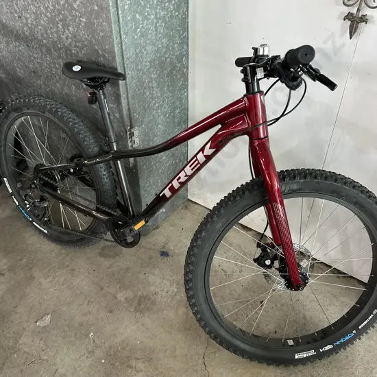 As new condition Trek Roscoe kids