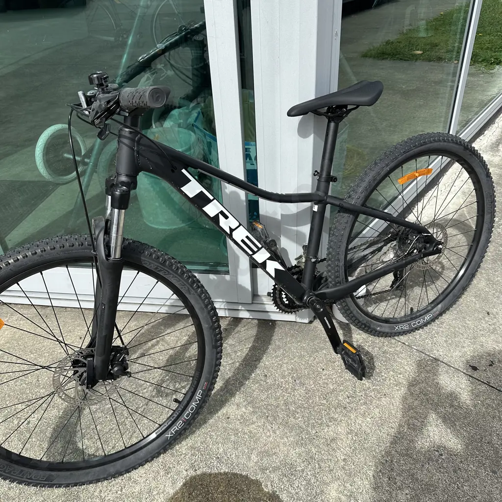 Trek Marlin 4 size S - excellent condition Image 1++