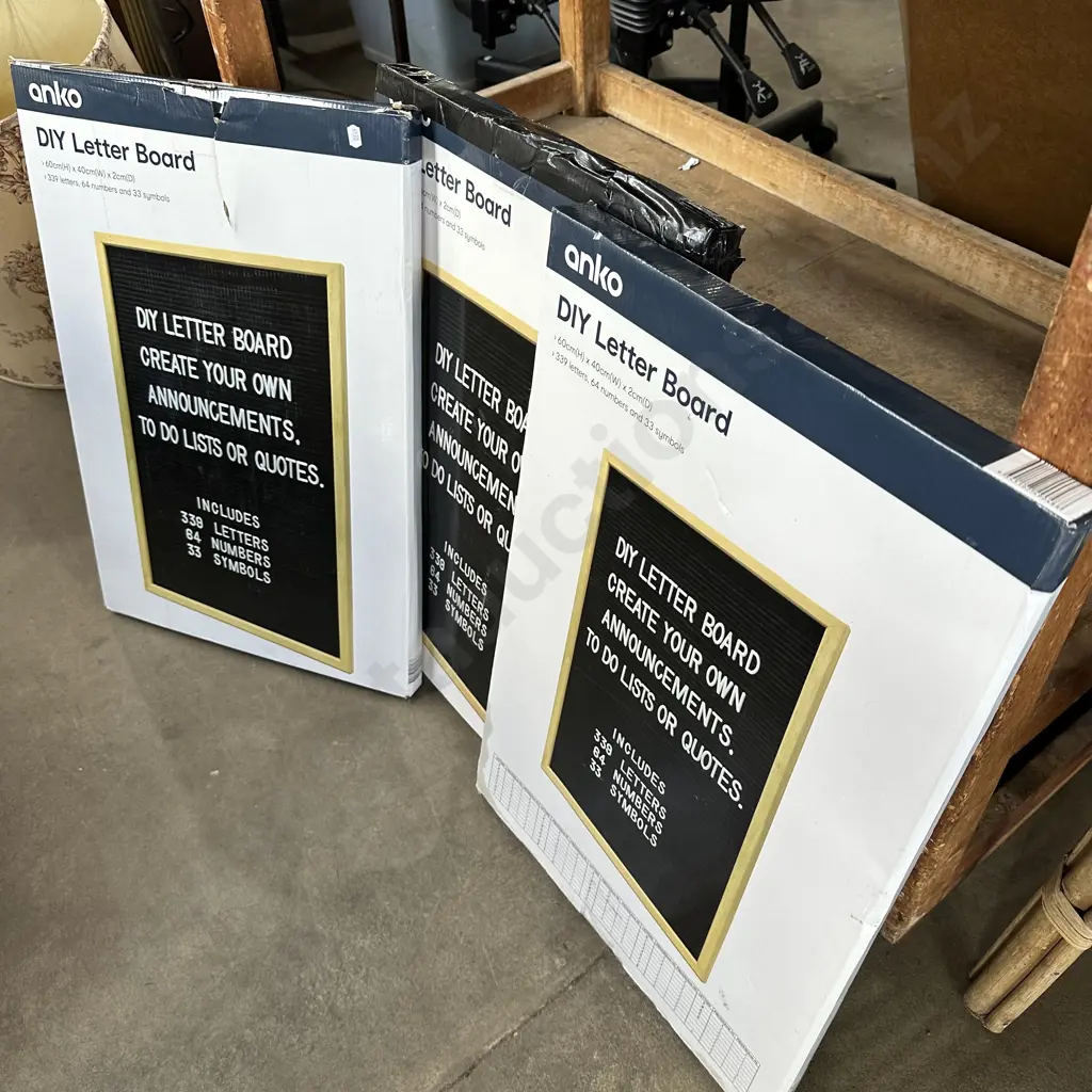 3 letter boards Image 1++