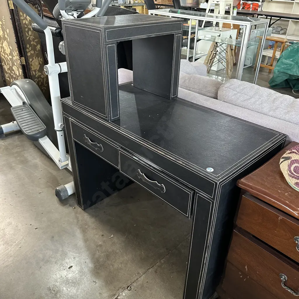 leather desk and stool Image 1++