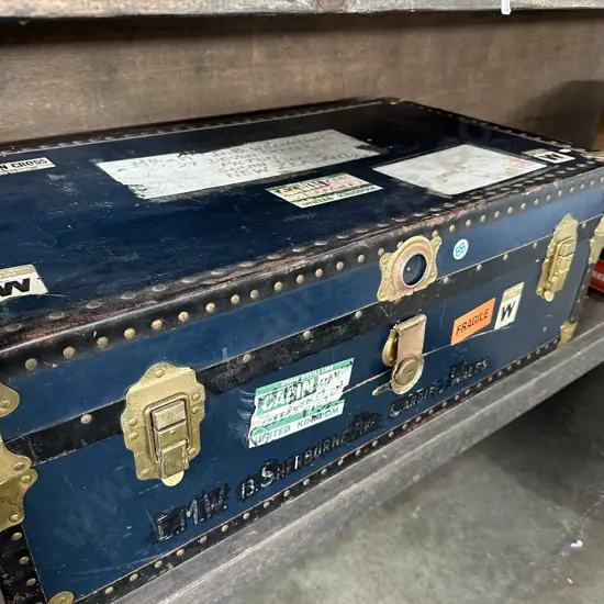 travel trunk