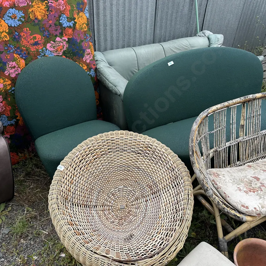 $100 gifted to the purchaser of these items - conditions apply. See other photos and detail Image 1++