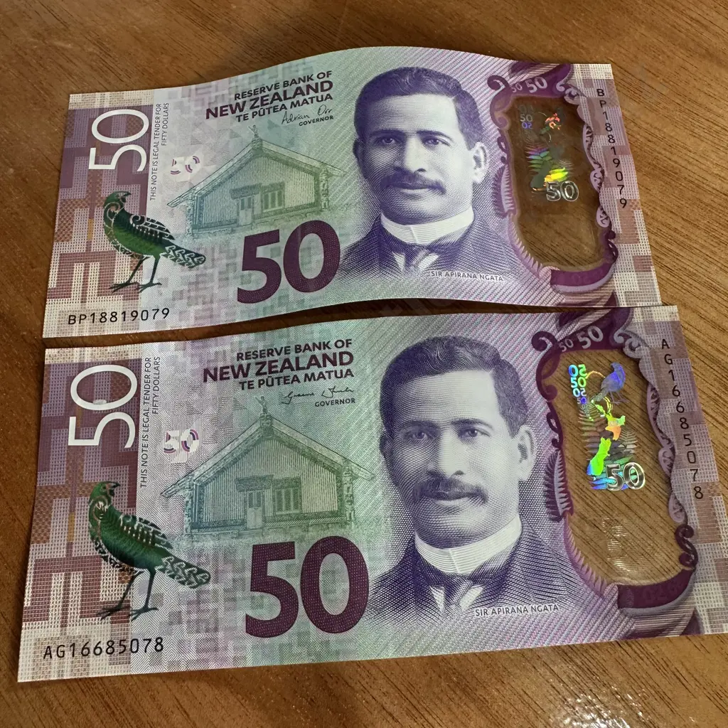 $100 gifted to the purchaser of these items - conditions apply. See other photos and detail Image 1++