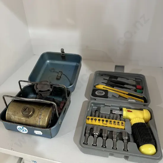 travel cooker and tools