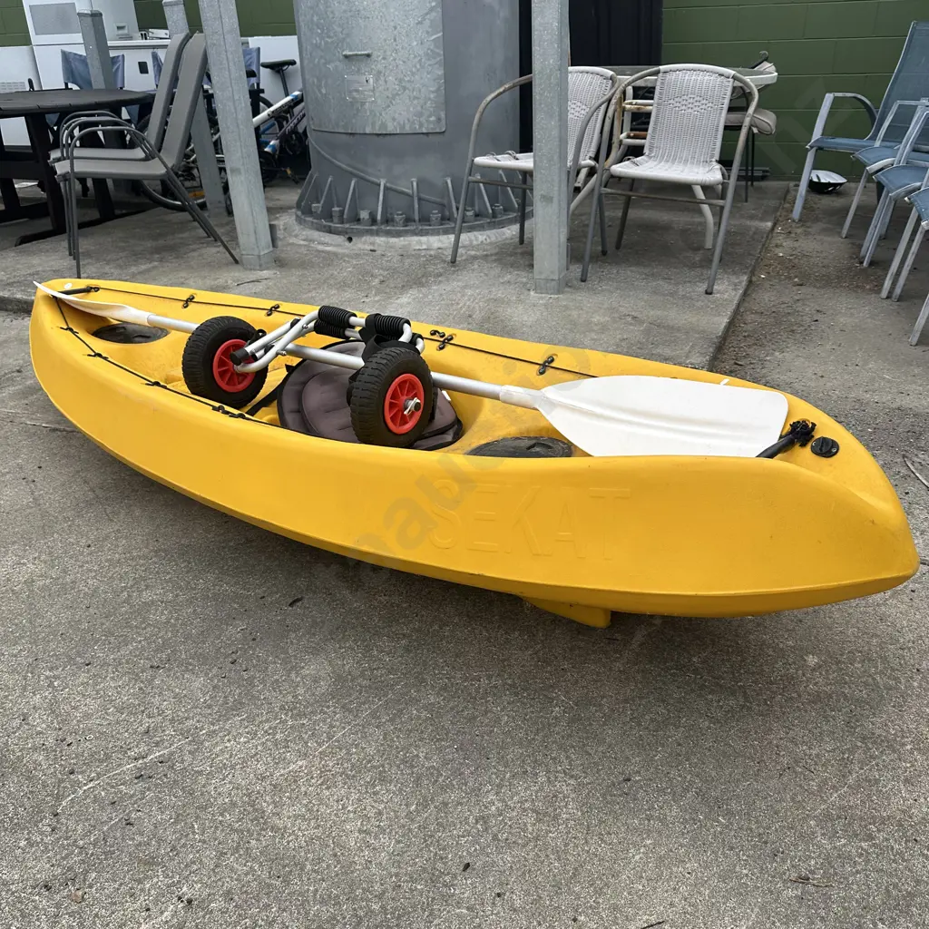 SEKAT kayak, paddle & beach wheels Image 1++