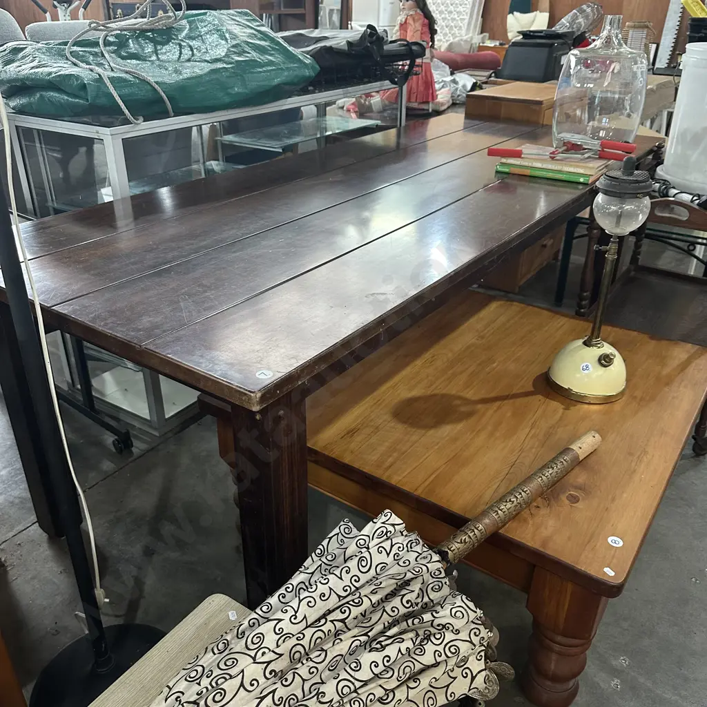 Southland Beach solid dining table 2300 x 920 Image 1++