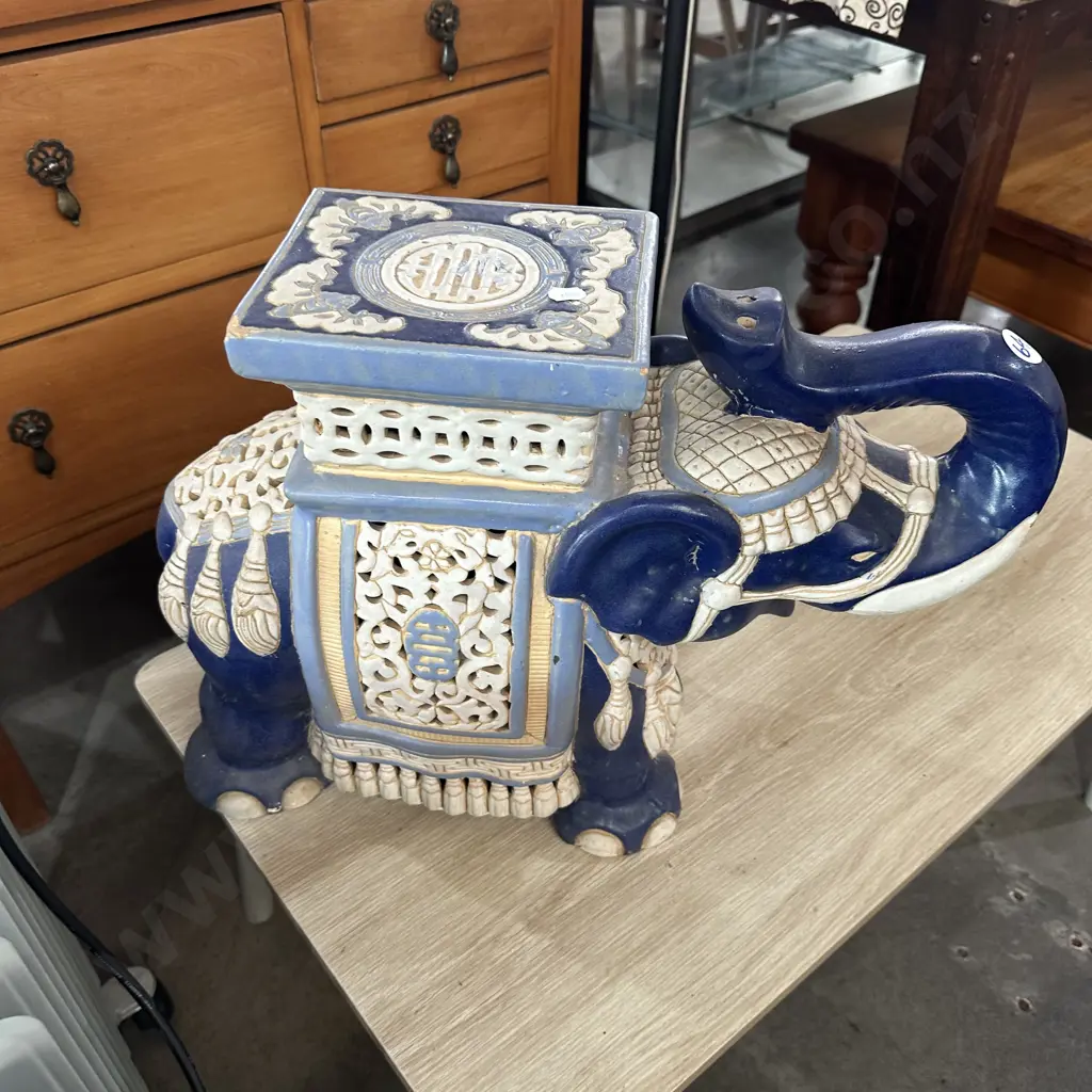 elephant planter Image 1++