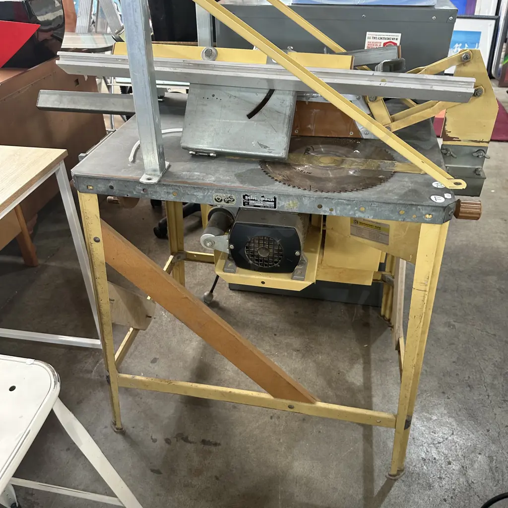 saw bench with attachment Image 1++