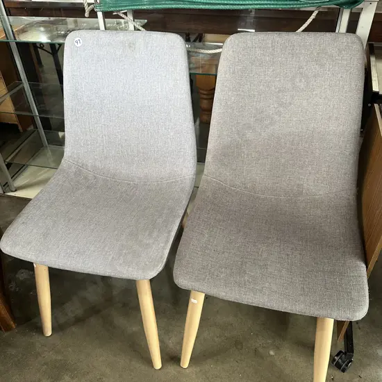 Pr dining chairs