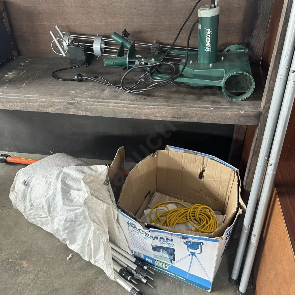 PACEMAN bowling machine, nets and balls Image 1++