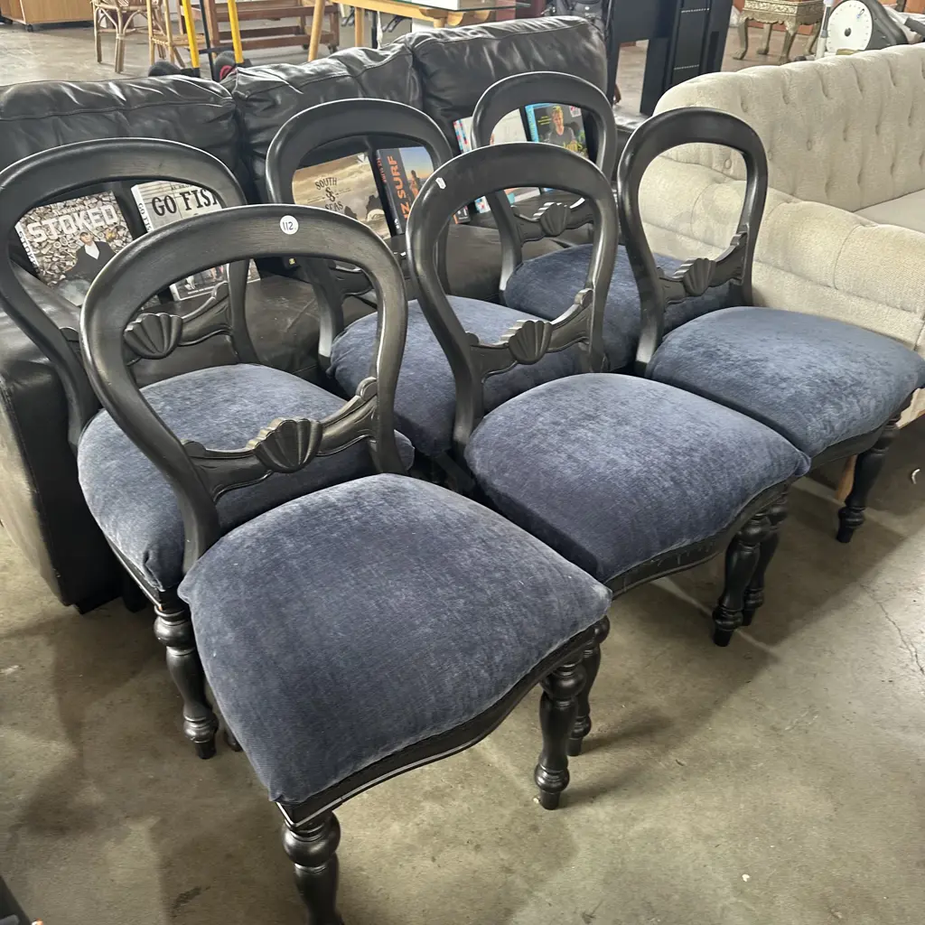 set 6 ballon back chairs Image 1++