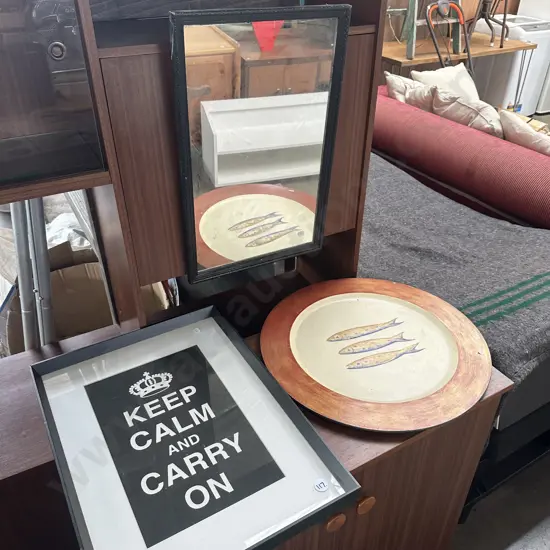 Mirror, fish platter and Keep Calm picture.