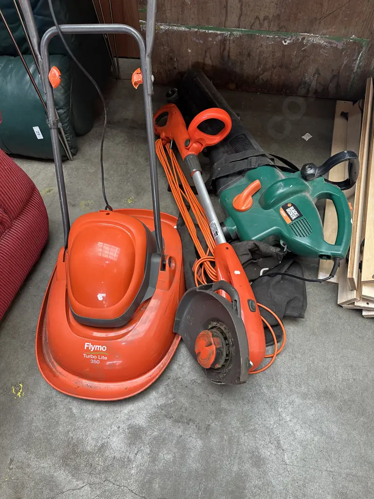 Flymo mower and edger plus blower/vac Image 1++