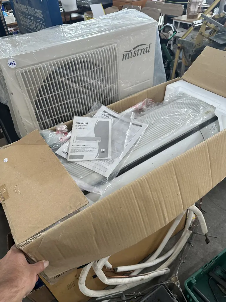 Mistral Air conditioning unit Image 1++