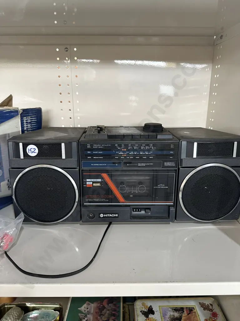 hitachi stereo Image 1++