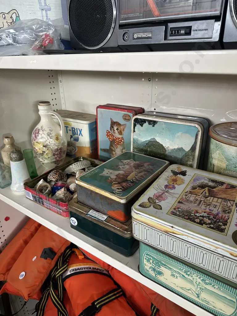 shell and tin collection Image 1++