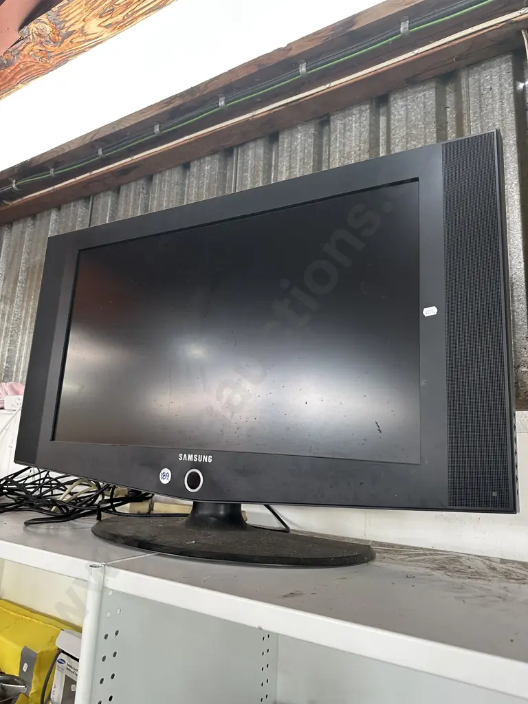 samsung TV Image 1++