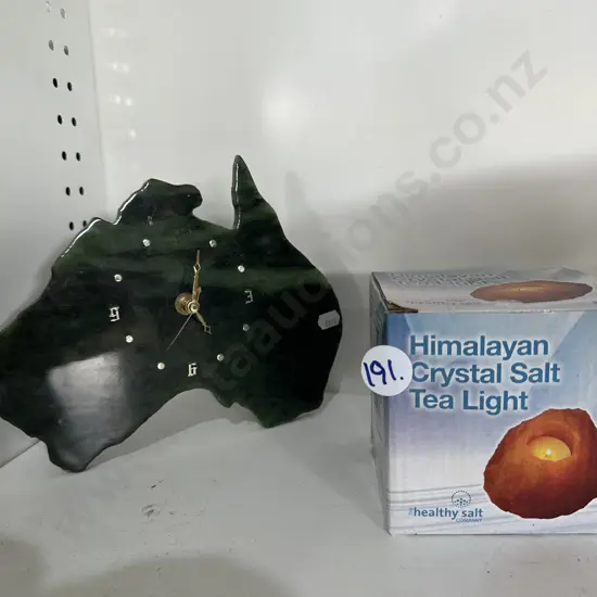 Greenstone clock of Australia ..... plus salt tea light